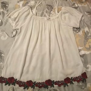 NWOT Floral Embroidered Off Shoulder Top